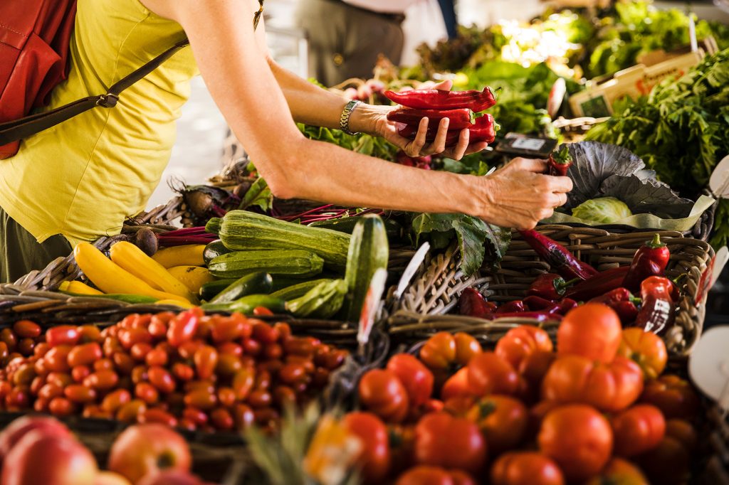 marché producteur local dans le Périgord
